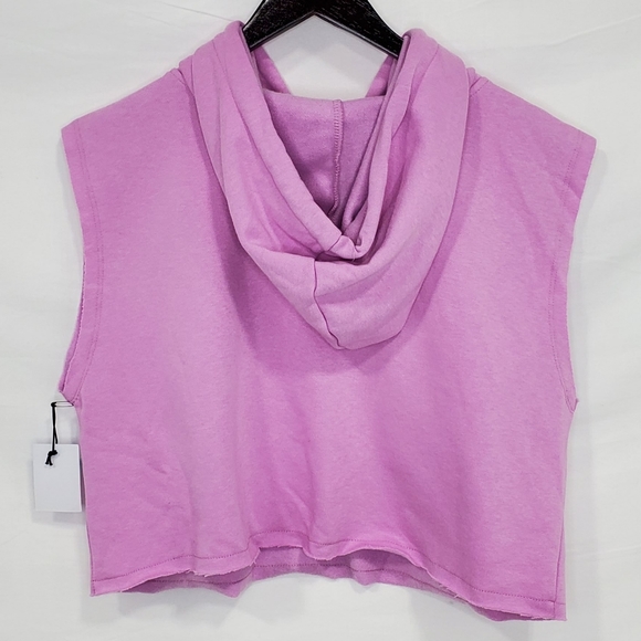 Abound Hawaii Sleeveless Hoodie - Picture 2 of 4